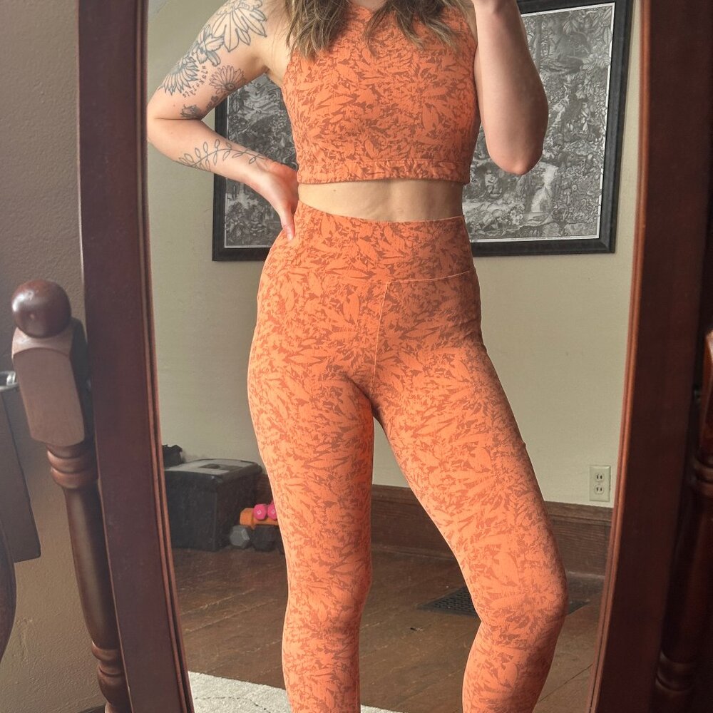 REI Co-Op Cropped Leggings and Cami Set